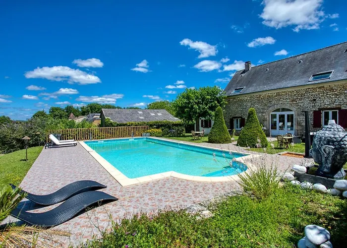 Hotel A Jayac - Logis Hotels