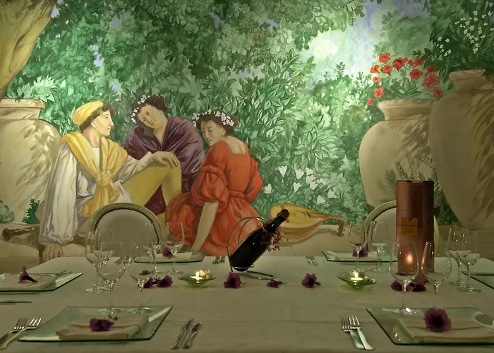 Hostellerie Clau del Loup - Logis Hotels